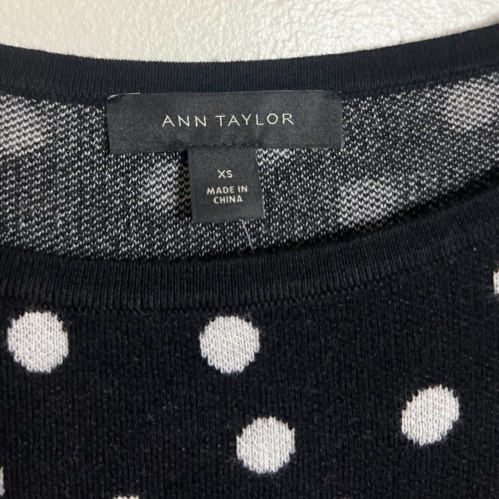 Ann Taylor Dotted Boatneck Sweater Size XS - Picture 2 of 5